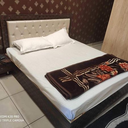 Hotel 7 Deep Лудхіяна Екстер'єр фото