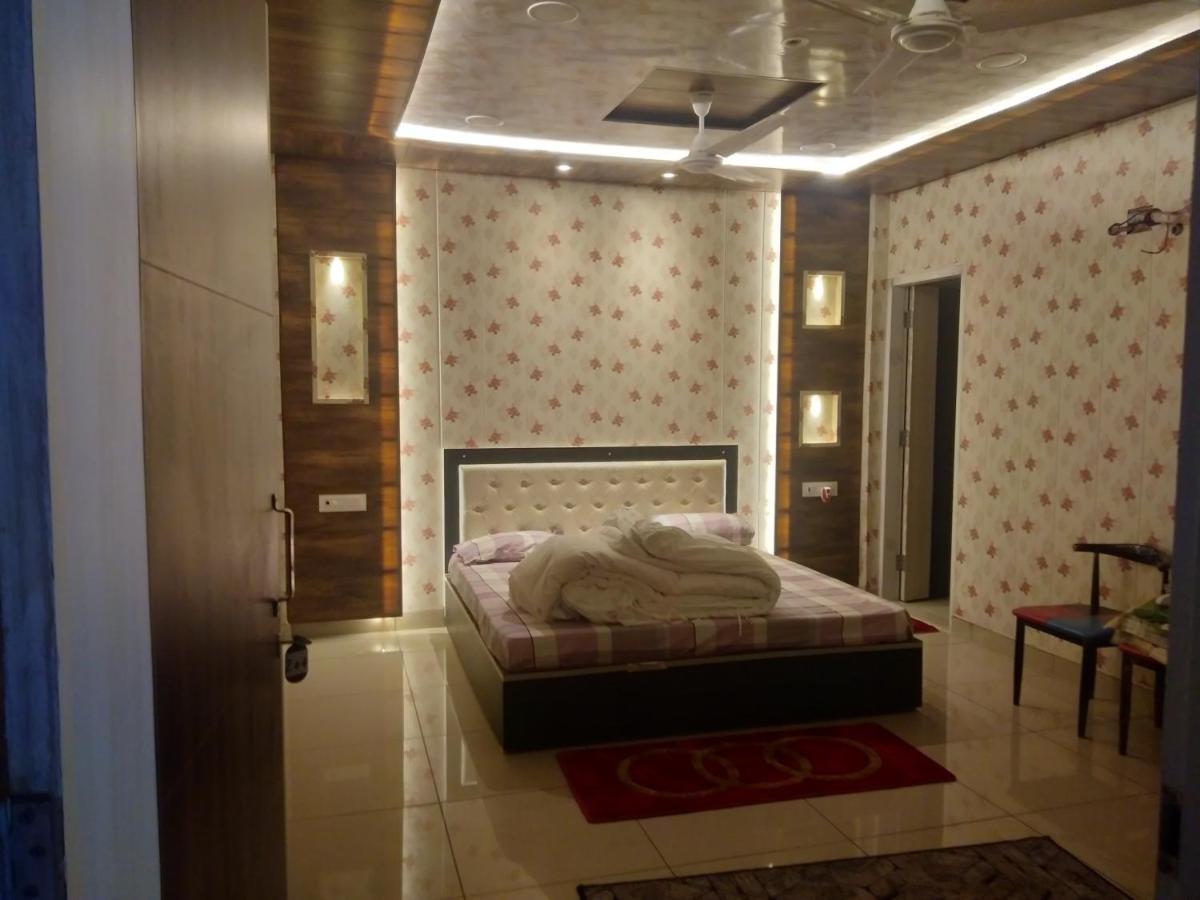 Hotel 7 Deep Лудхіяна Екстер'єр фото